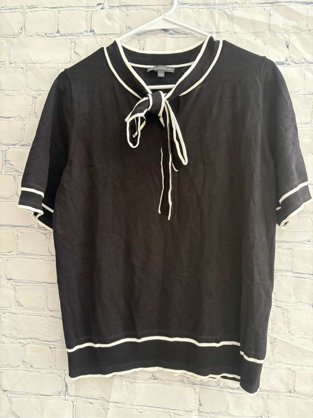 Adrianna Papell Tie Neck Short Sleeve Sweater black with white size L